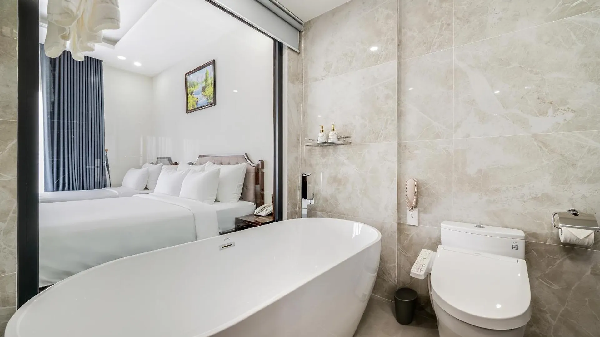 Florence Hotel Da Nang 4*,  Vietnam
